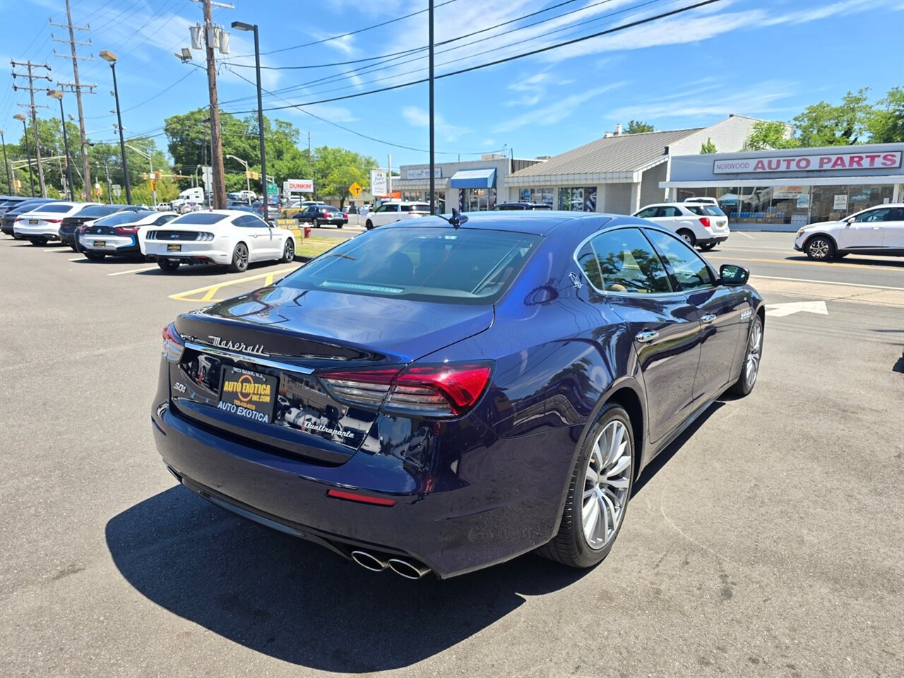 2021 Maserati Quattroporte S Q4 - Photo 3 - Red Bank, NJ 07701