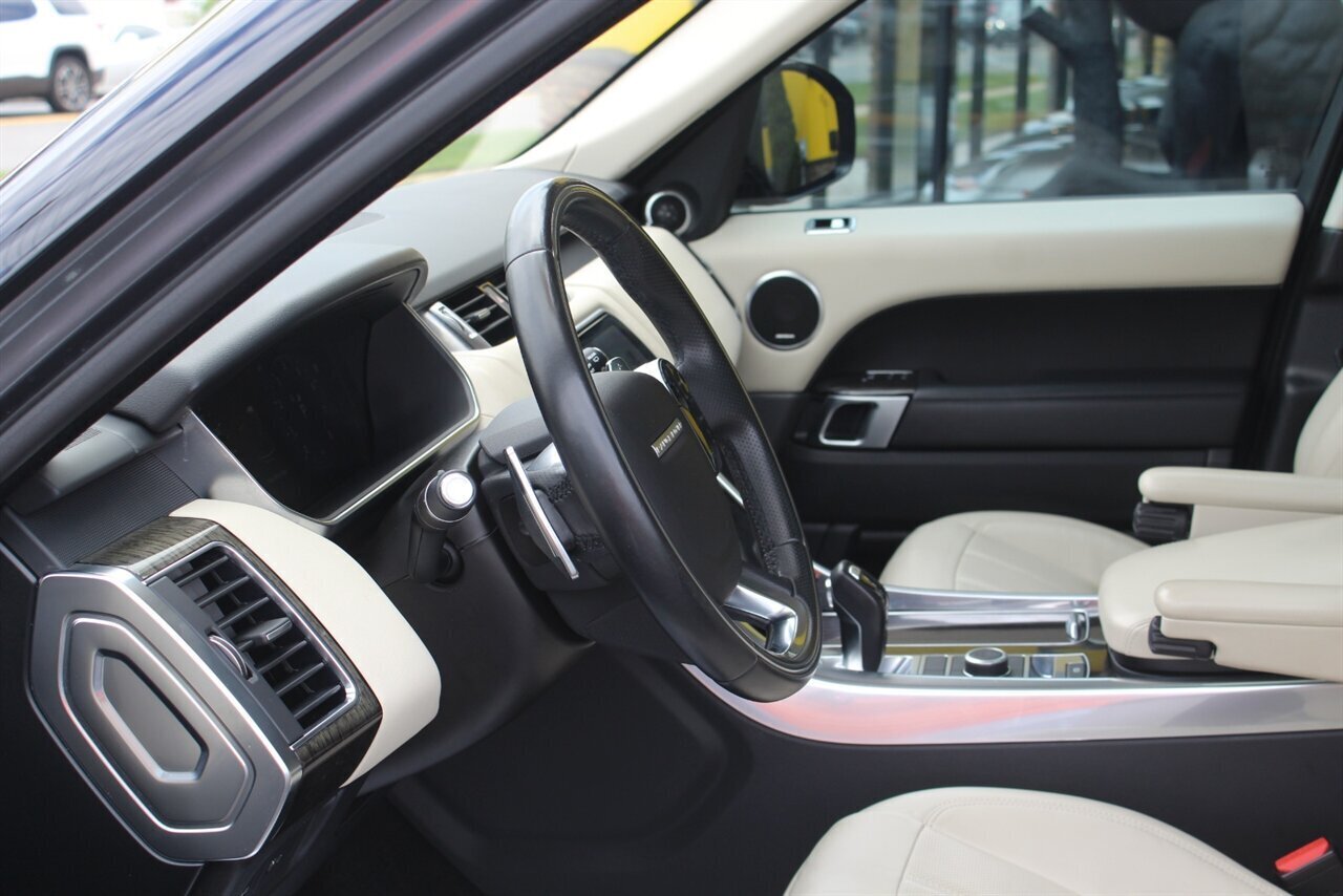 2020 Land Rover Range Rover Sport P525 HSE Dynamic - Photo 20 - Red Bank, NJ 07701