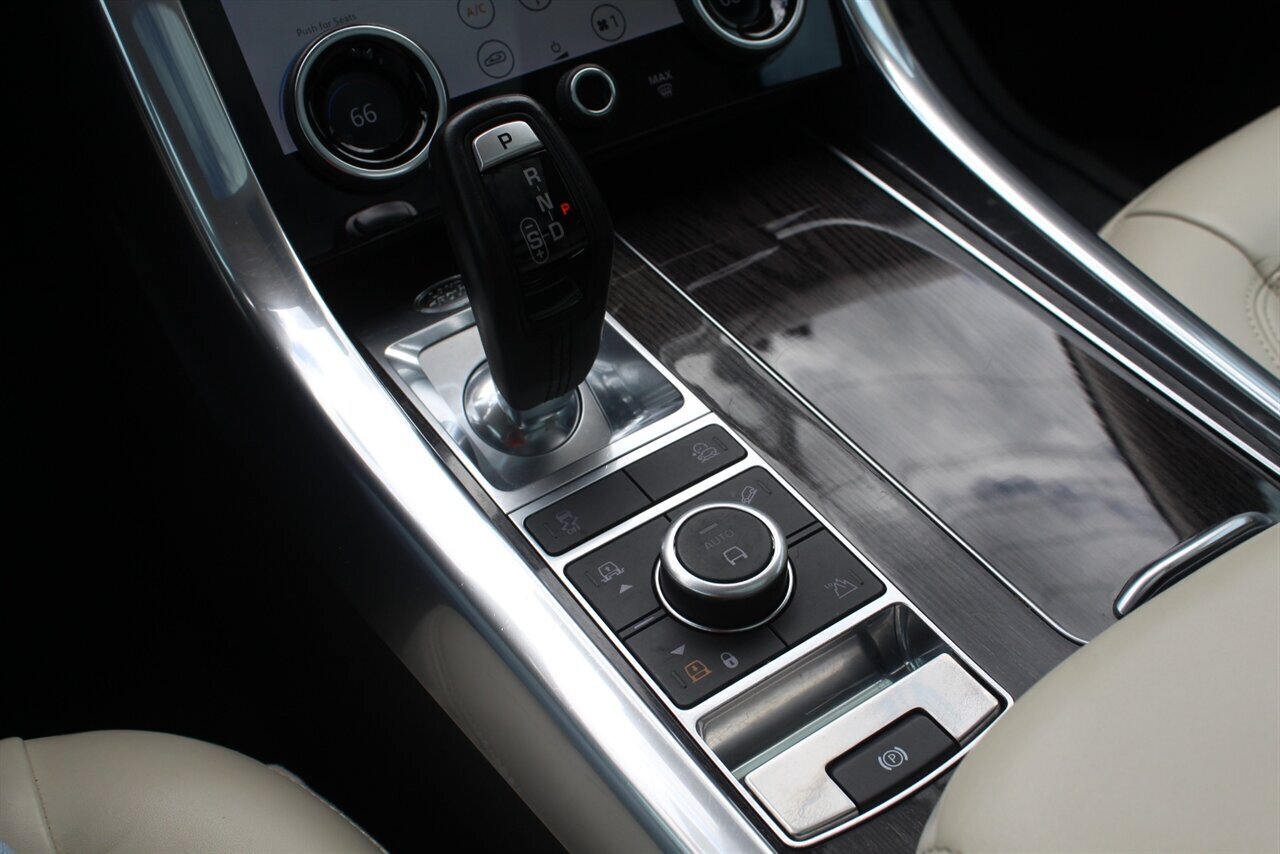2020 Land Rover Range Rover Sport P525 HSE Dynamic - Photo 9 - Red Bank, NJ 07701