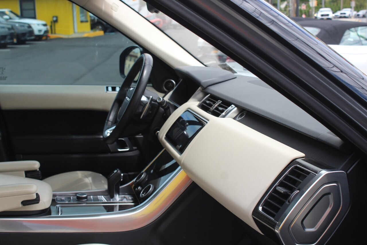 2020 Land Rover Range Rover Sport P525 HSE Dynamic - Photo 21 - Red Bank, NJ 07701