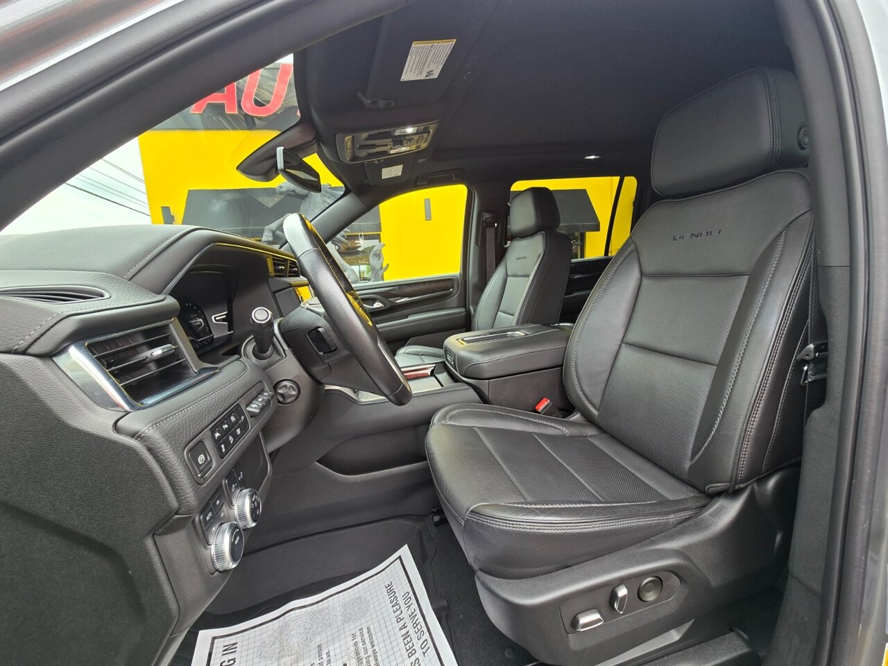 2022 GMC Yukon Denali - Photo 15 - Red Bank, NJ 07701