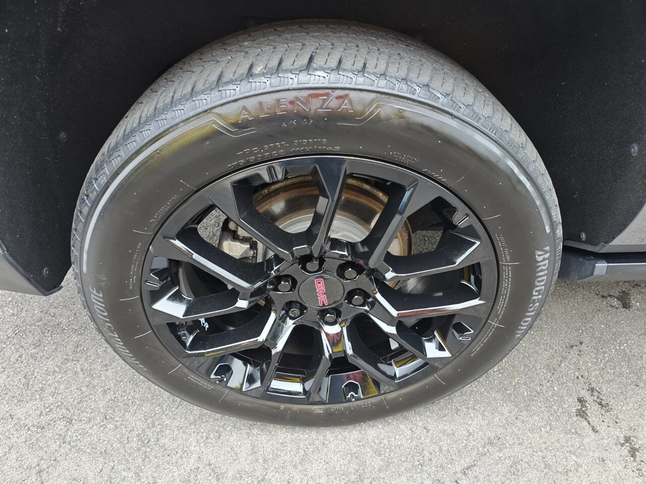 2022 GMC Yukon Denali - Photo 31 - Red Bank, NJ 07701