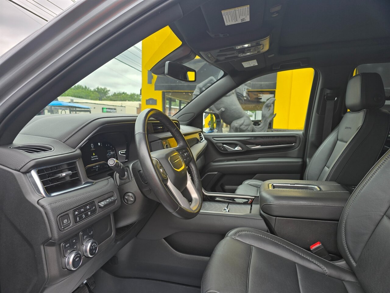 2022 GMC Yukon Denali - Photo 21 - Red Bank, NJ 07701