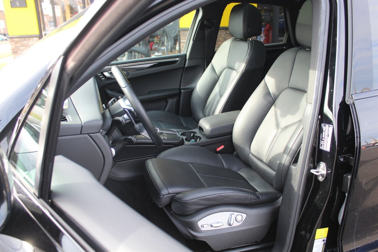 2020 Porsche Macan - Photo 14 - Red Bank, NJ 07701