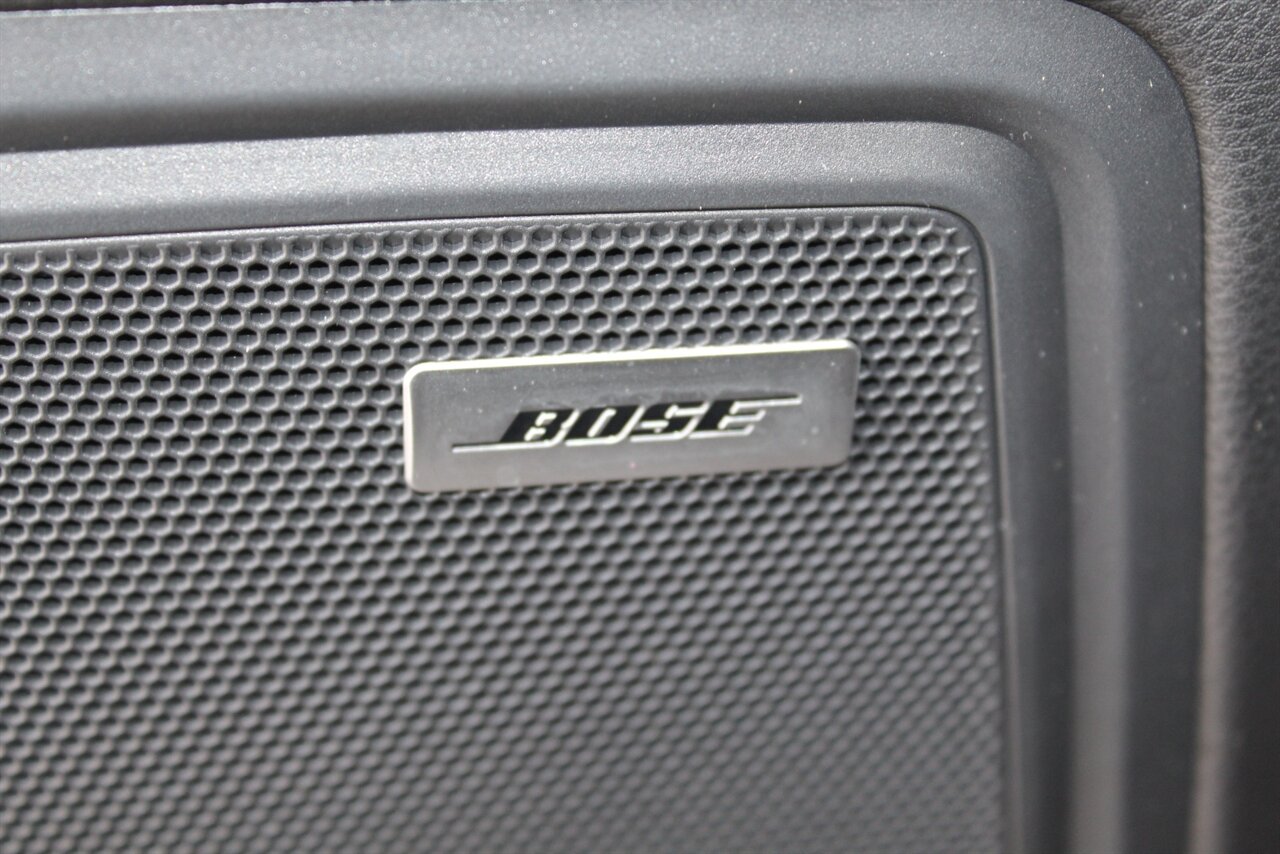 2020 Porsche Macan - Photo 12 - Red Bank, NJ 07701