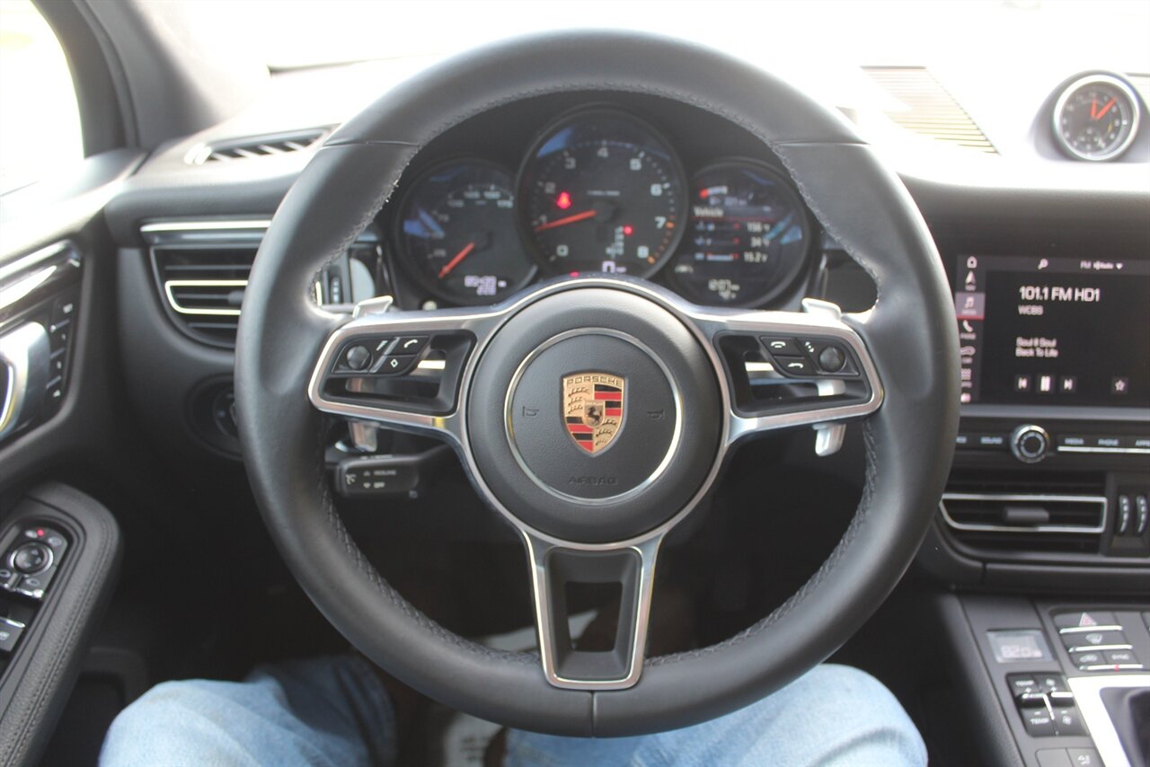 2020 Porsche Macan - Photo 6 - Red Bank, NJ 07701