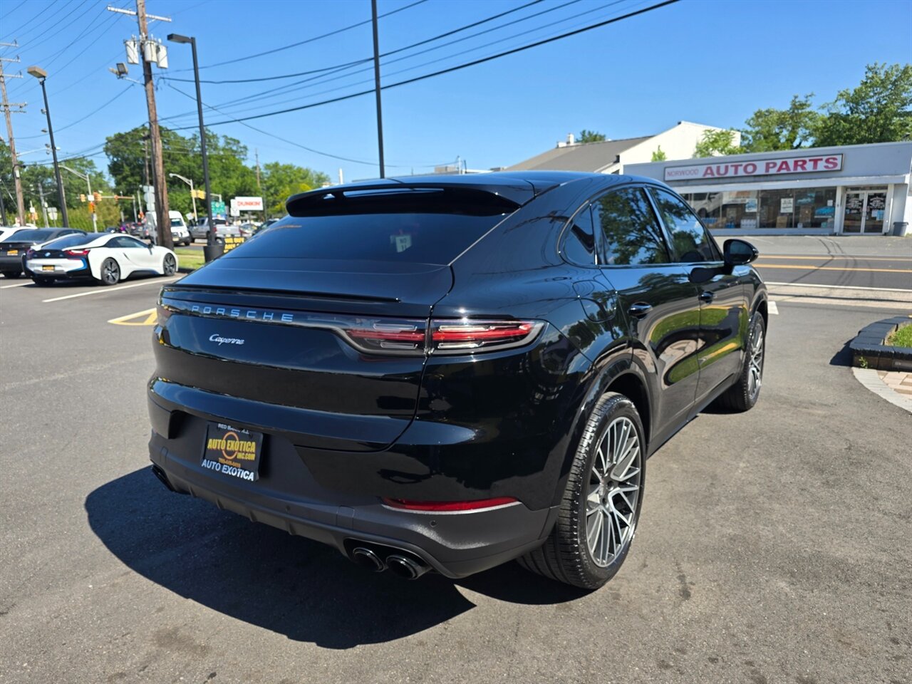 2020 Porsche Cayenne Coupe - Photo 3 - Red Bank, NJ 07701