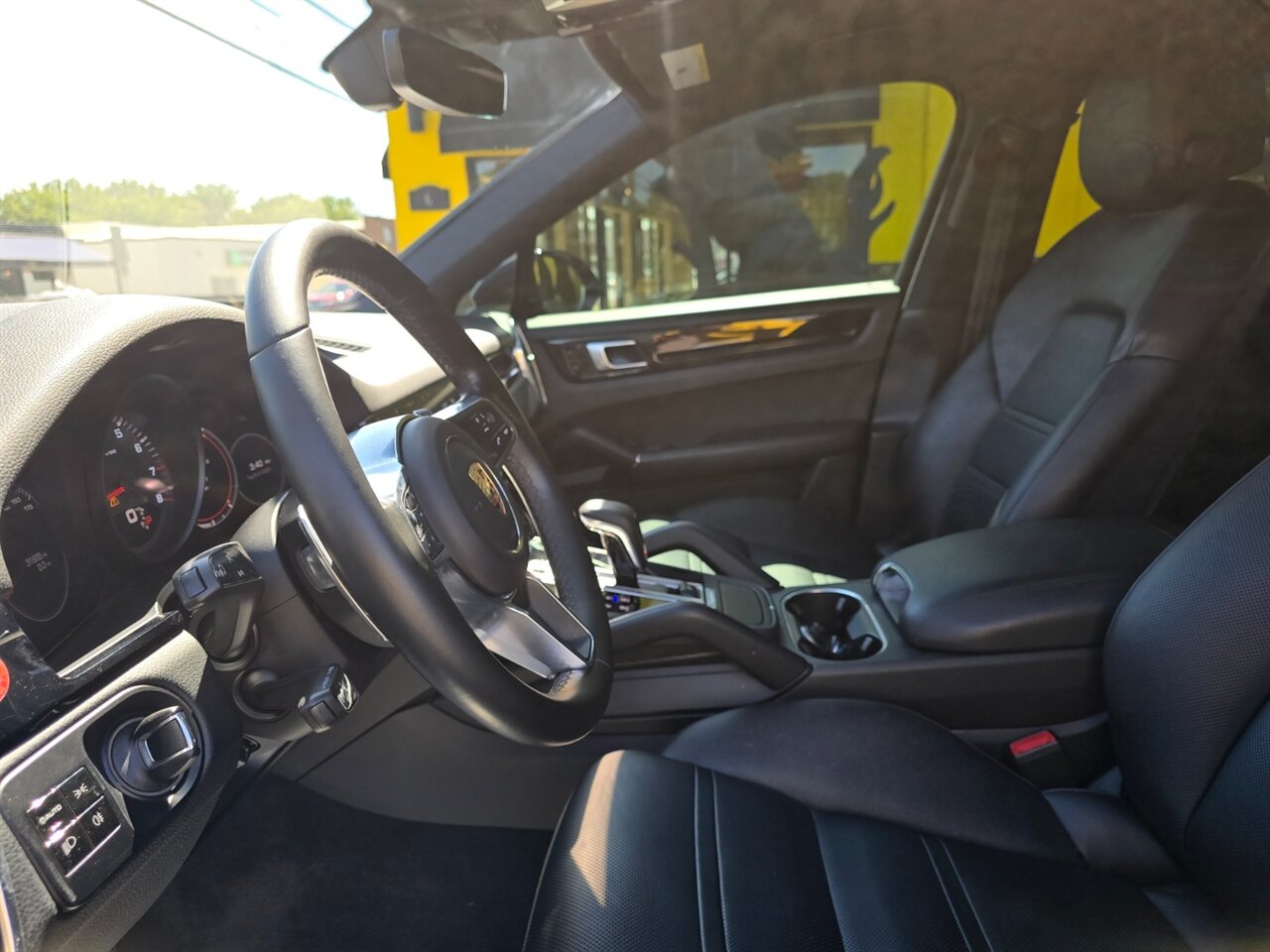 2020 Porsche Cayenne Coupe - Photo 18 - Red Bank, NJ 07701