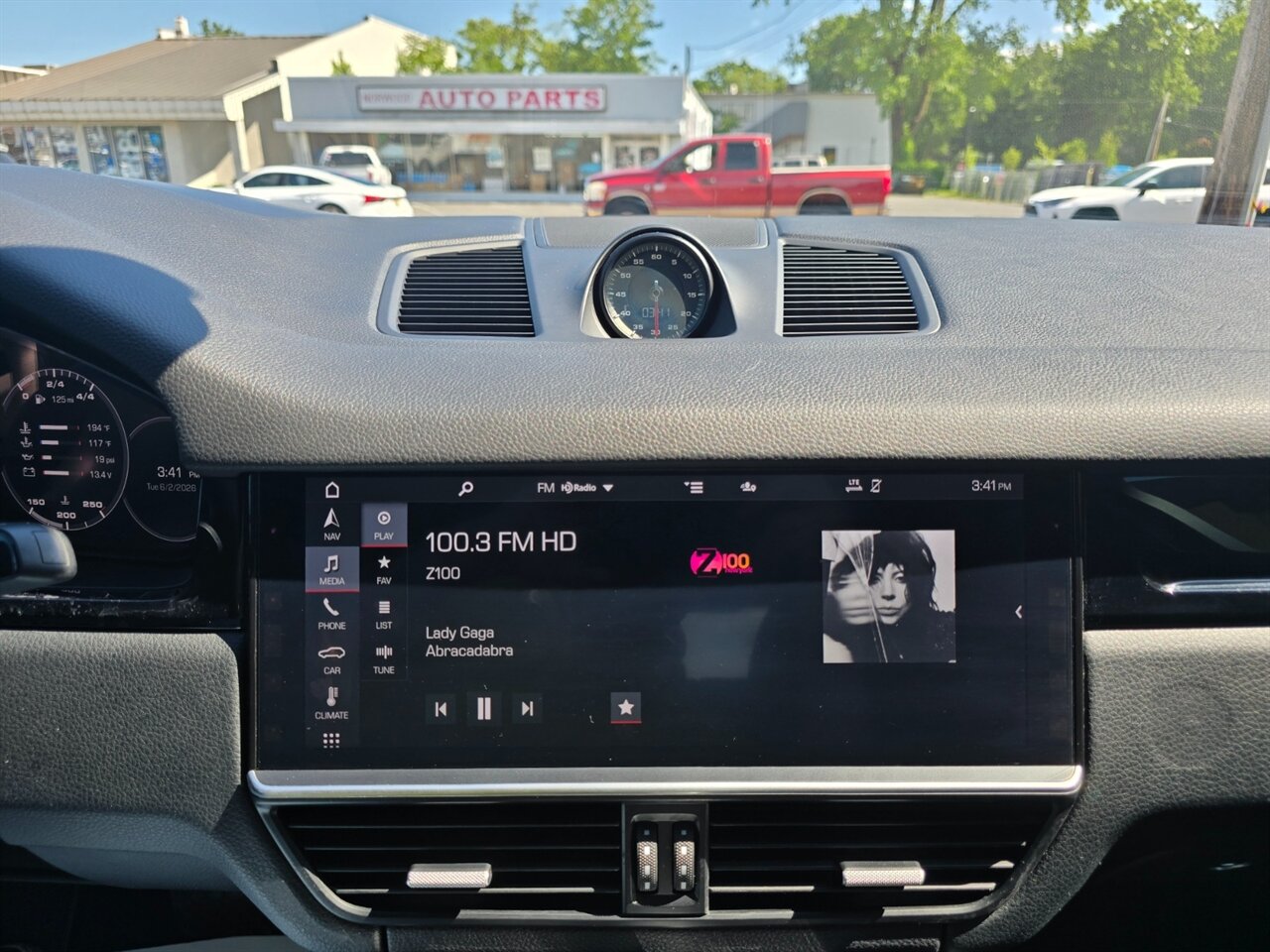 2020 Porsche Cayenne Coupe - Photo 7 - Red Bank, NJ 07701