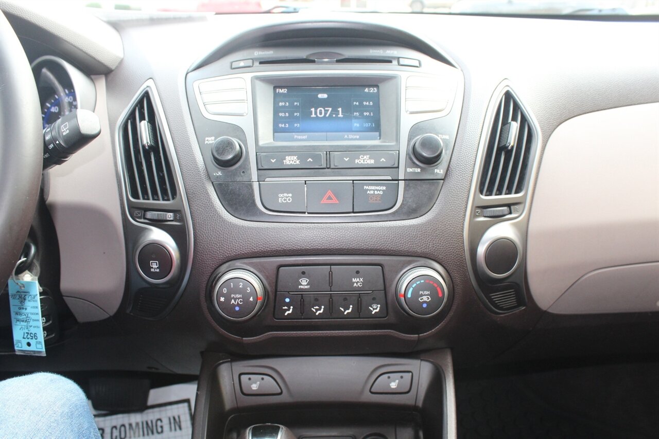 2014 Hyundai Tucson SE photo 6