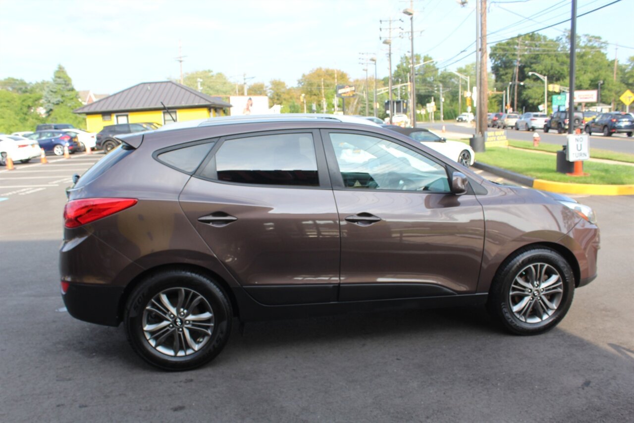 2014 Hyundai Tucson SE photo 12