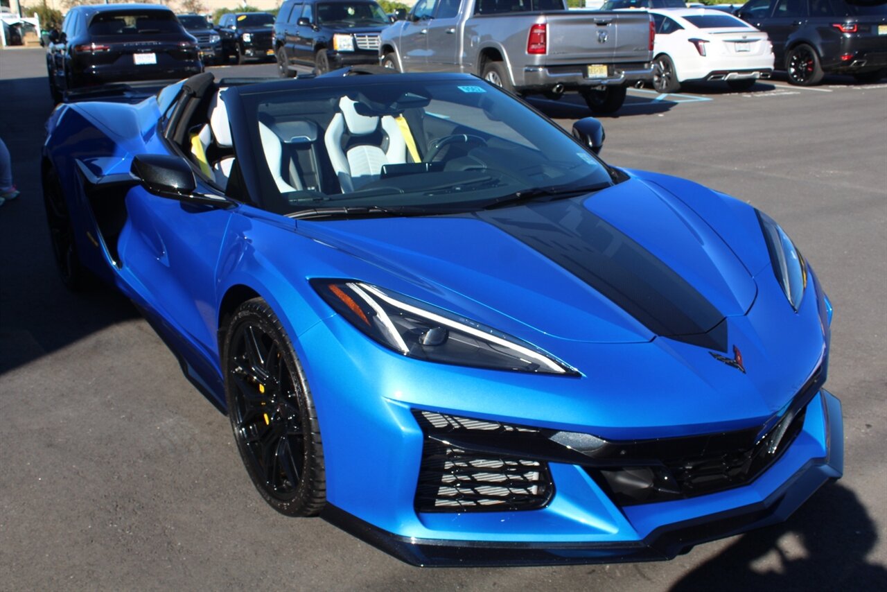 2024 Chevrolet Corvette Z06 - Photo 8 - Red Bank, NJ 07701
