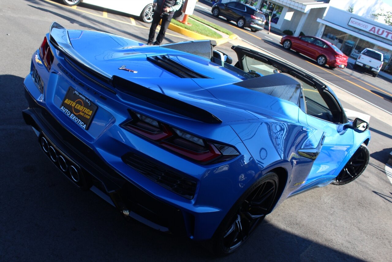 2024 Chevrolet Corvette Z06 - Photo 4 - Red Bank, NJ 07701