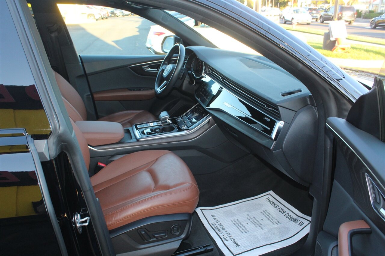 2021 Audi Q8 quattro Premium Plus 55 TFSI - Photo 14 - Red Bank, NJ 07701