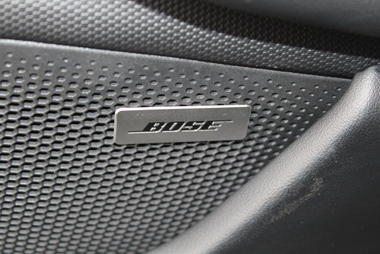 2022 Porsche Taycan - Photo 20 - Red Bank, NJ 07701