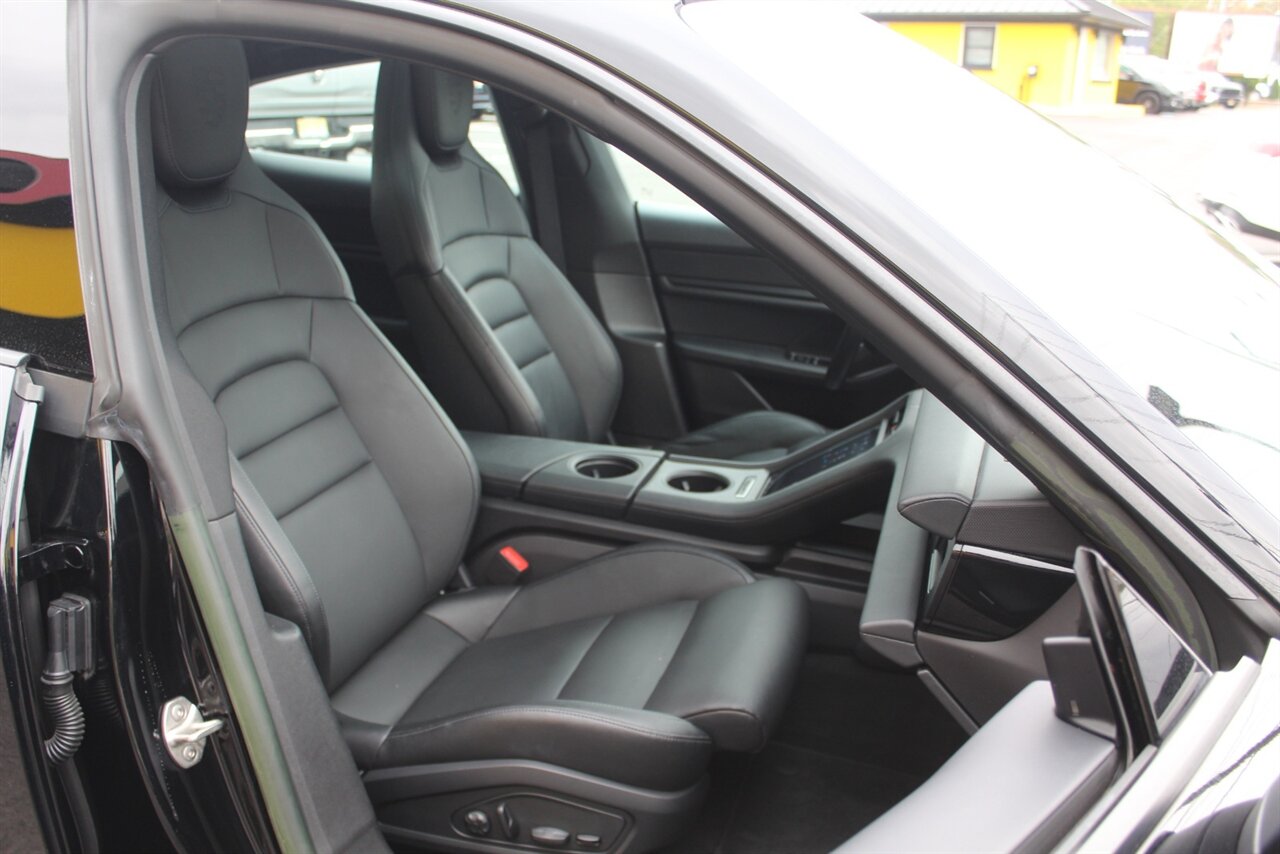 2022 Porsche Taycan - Photo 14 - Red Bank, NJ 07701