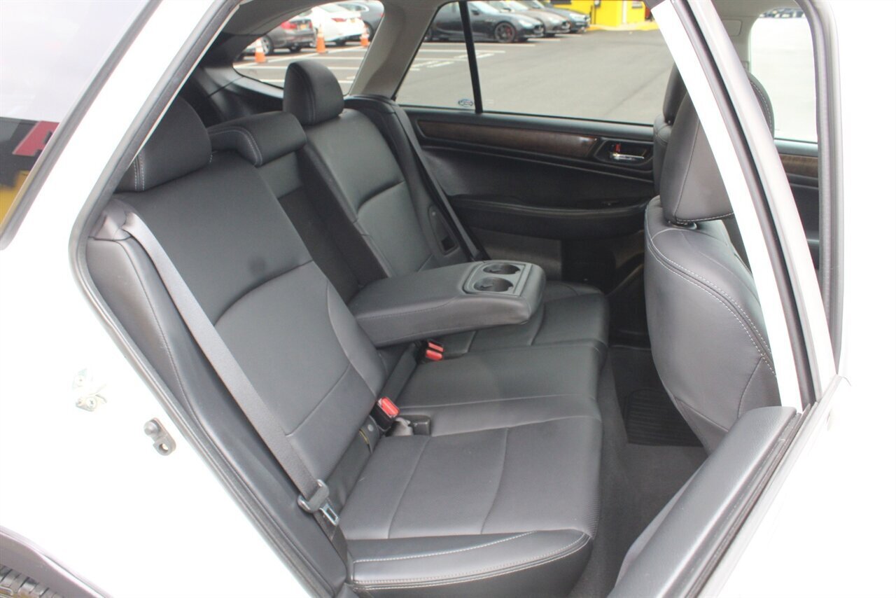 2017 Subaru Outback 2.5i Limited - Photo 16 - Red Bank, NJ 07701