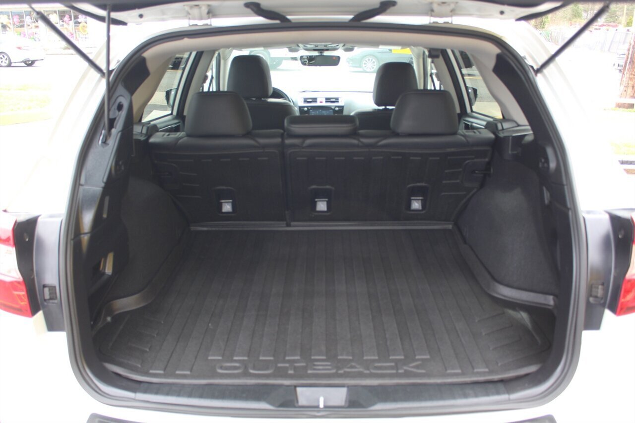 2017 Subaru Outback 2.5i Limited - Photo 20 - Red Bank, NJ 07701