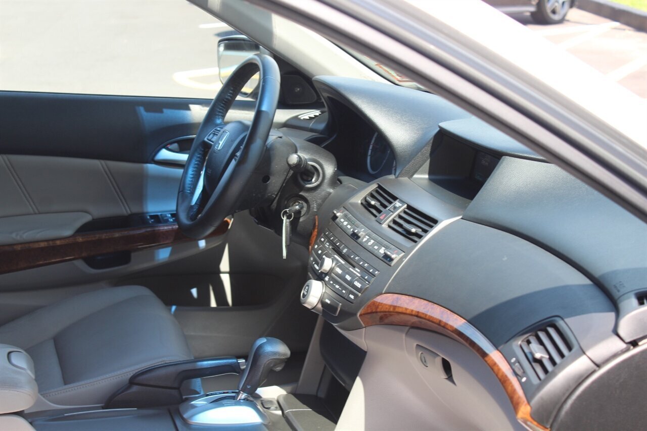 2012 Honda Accord EX-L - Photo 15 - Red Bank, NJ 07701