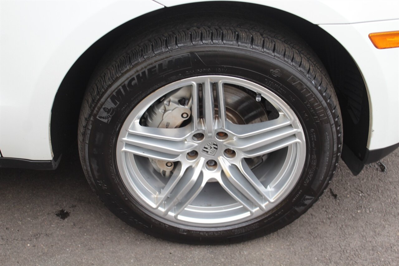 2016 Porsche Macan S - Photo 25 - Red Bank, NJ 07701