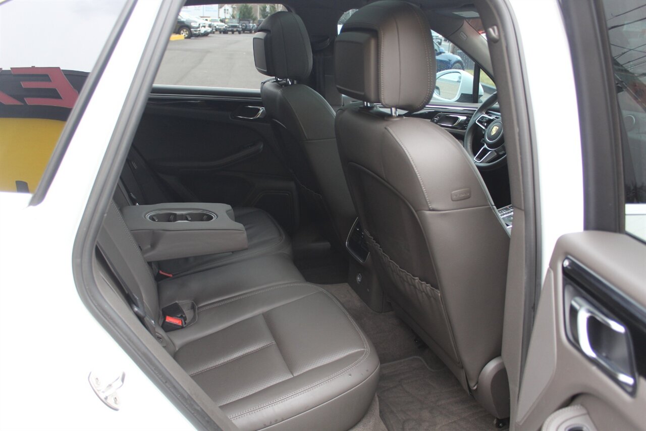2016 Porsche Macan S - Photo 14 - Red Bank, NJ 07701