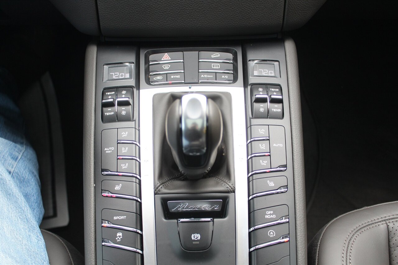 2016 Porsche Macan S - Photo 8 - Red Bank, NJ 07701
