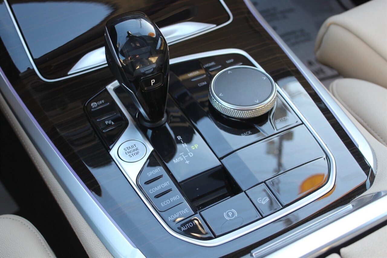 2021 BMW X5 xDrive40i - Photo 8 - Red Bank, NJ 07701
