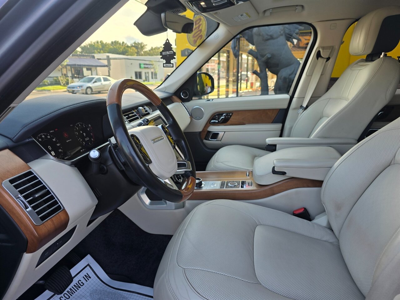2019 Land Rover Range Rover Supercharged - Photo 21 - Red Bank, NJ 07701