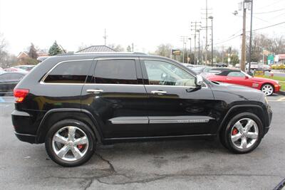 2013 Jeep Grand Cherokee Overland Summit   - Photo 26 - Red Bank, NJ 07701