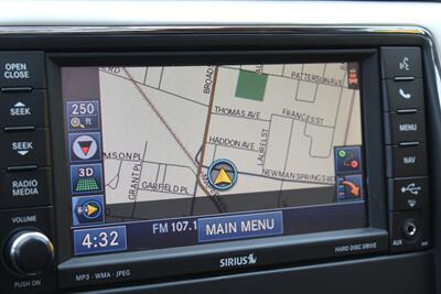 2013 Jeep Grand Cherokee Overland Summit   - Photo 9 - Red Bank, NJ 07701