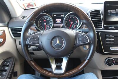 2017 Mercedes-Benz GLE 400 4MATIC   - Photo 6 - Red Bank, NJ 07701