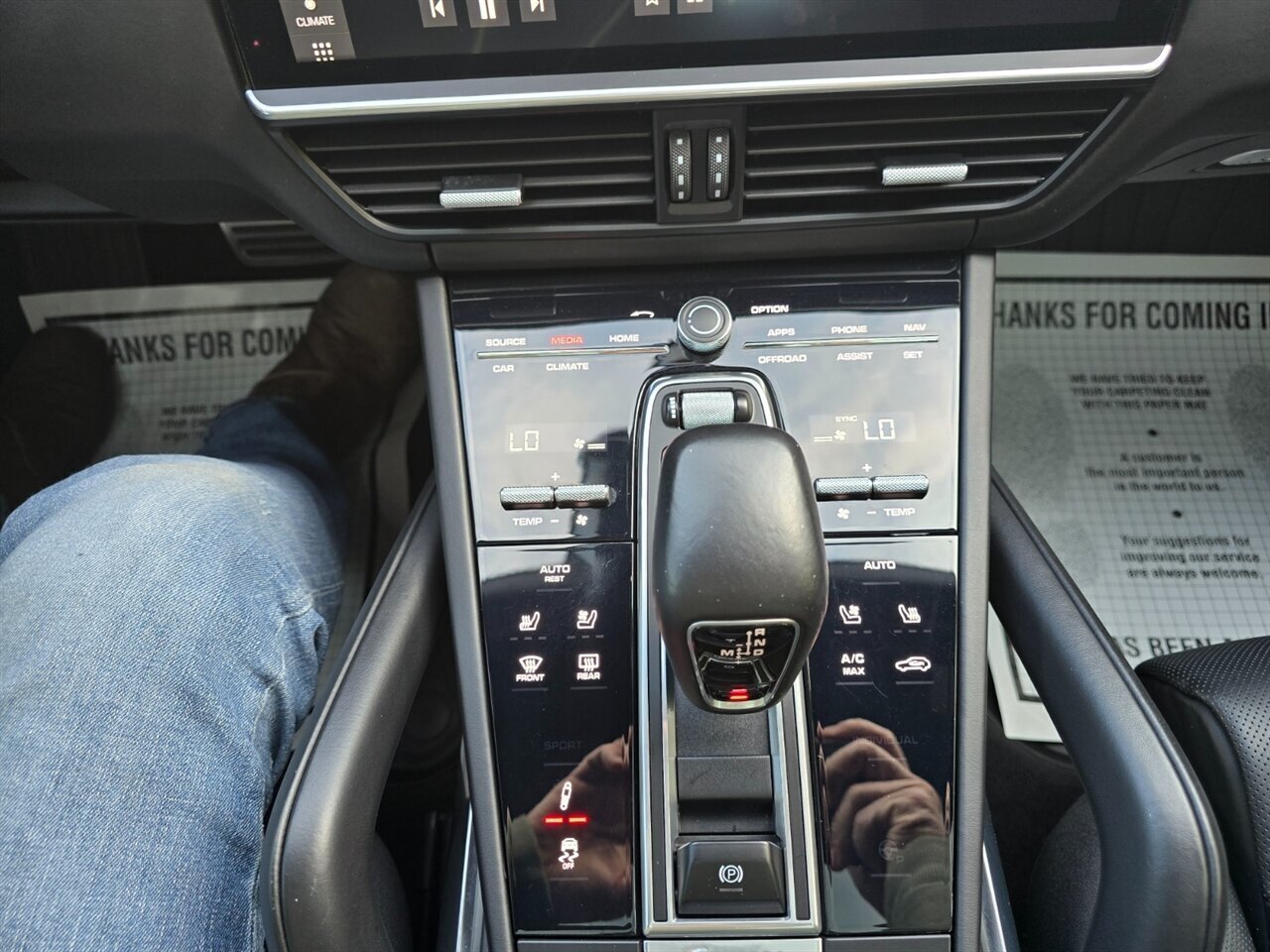 2020 Porsche Cayenne Turbo Coupe - Photo 8 - Red Bank, NJ 07701