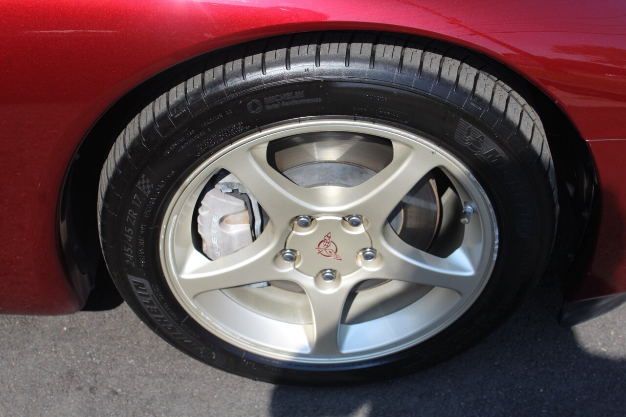 2003 Chevrolet Corvette 50th Anniversary - Photo 31 - Red Bank, NJ 07701