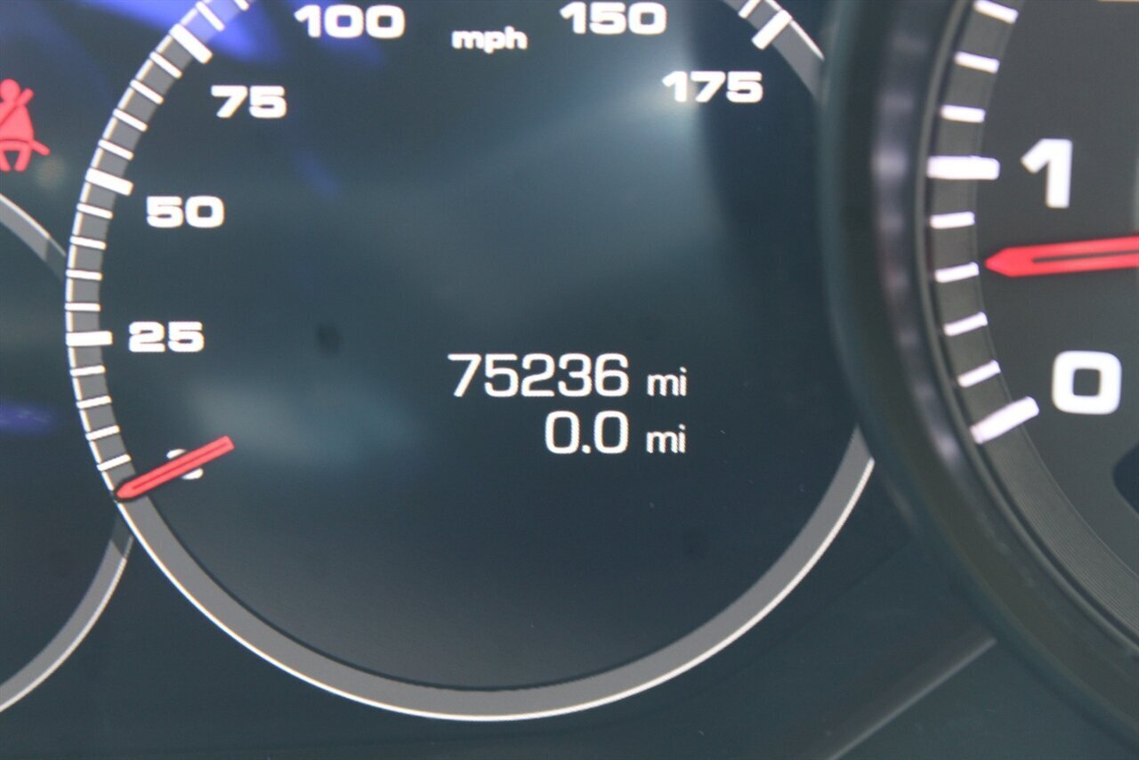 2019 Porsche Cayenne - Photo 5 - Red Bank, NJ 07701