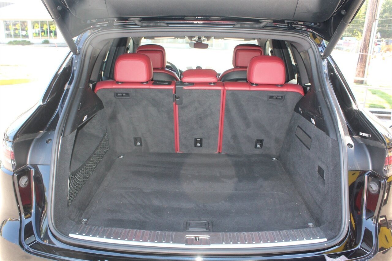 2019 Porsche Cayenne - Photo 22 - Red Bank, NJ 07701