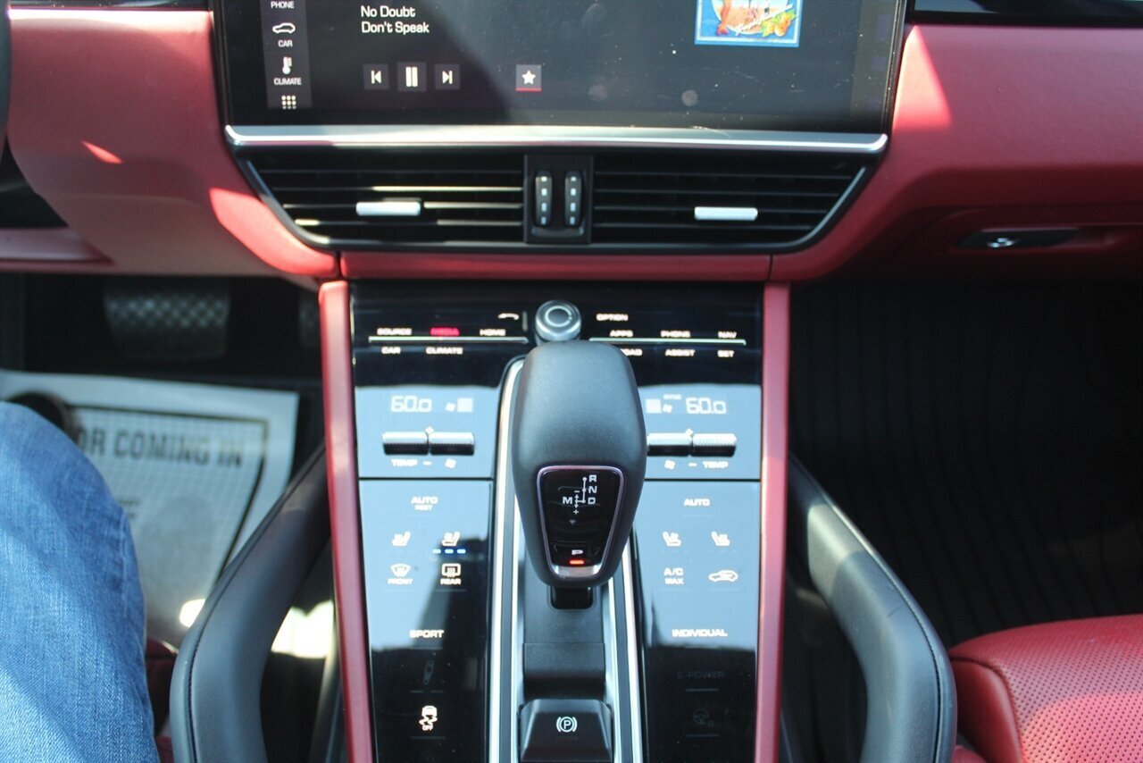 2019 Porsche Cayenne - Photo 8 - Red Bank, NJ 07701