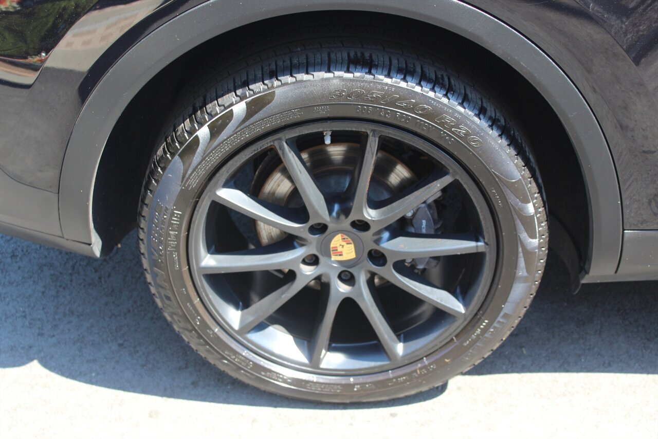 2019 Porsche Cayenne - Photo 27 - Red Bank, NJ 07701