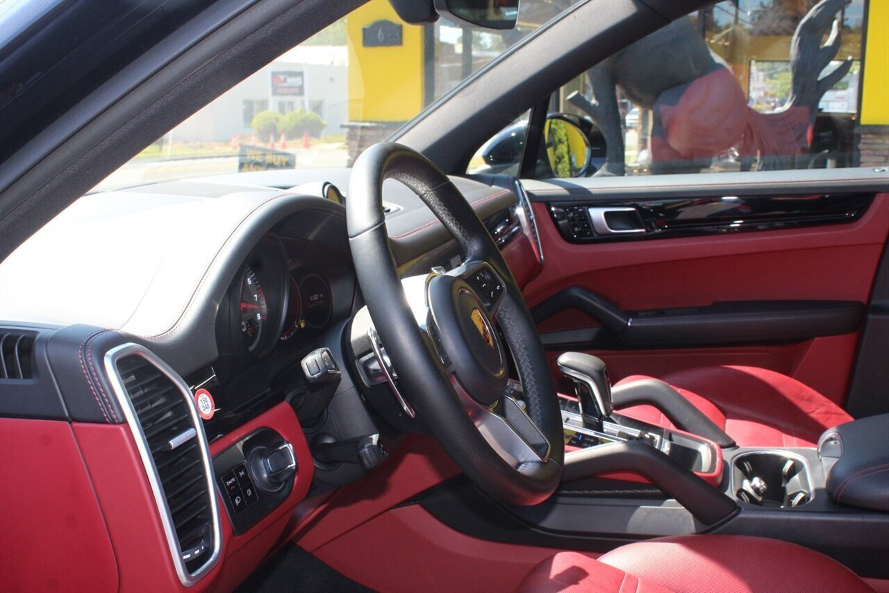 2019 Porsche Cayenne - Photo 19 - Red Bank, NJ 07701