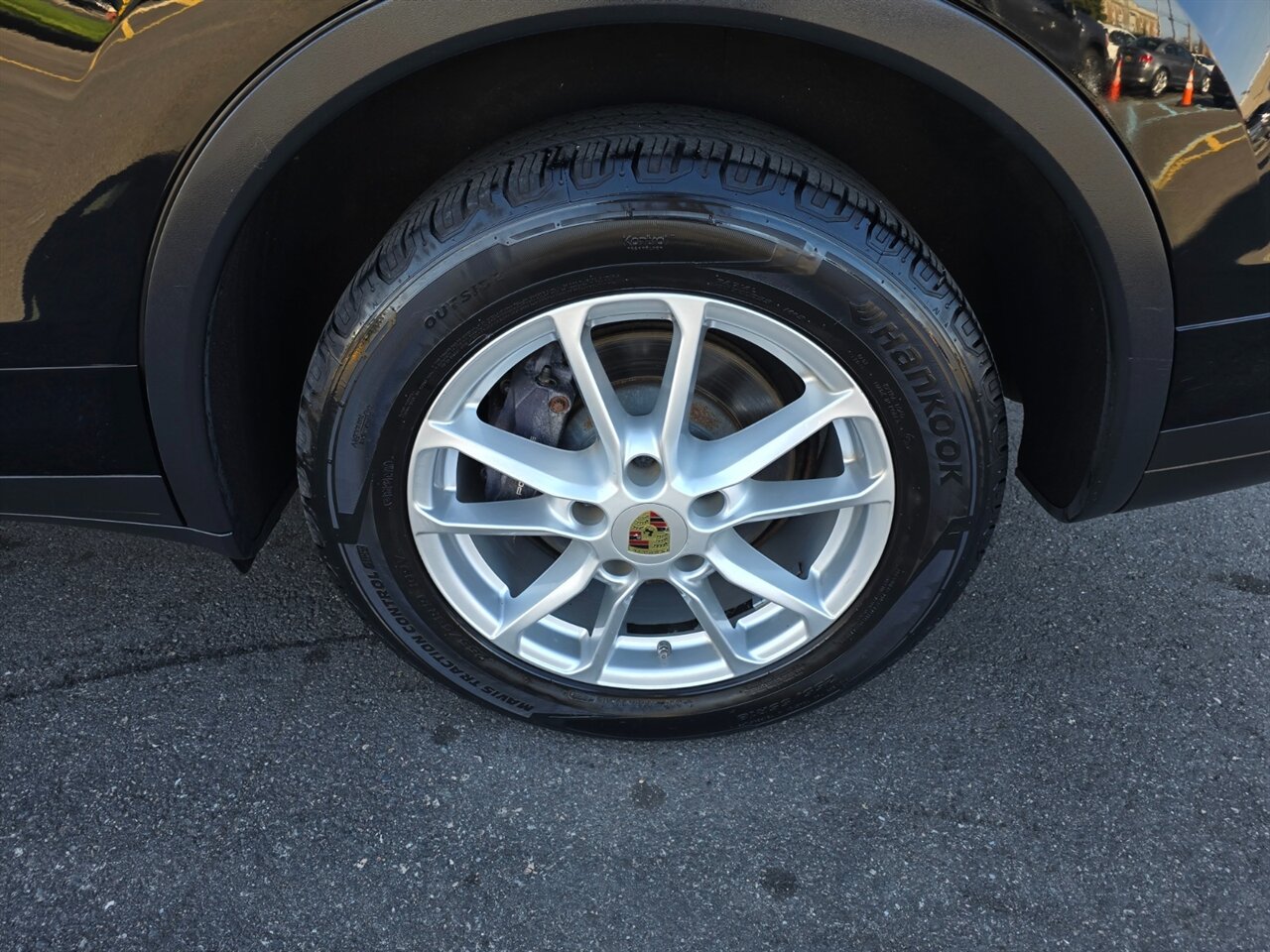 2016 Porsche Cayenne - Photo 26 - Red Bank, NJ 07701