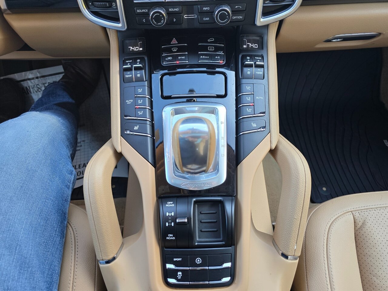 2016 Porsche Cayenne - Photo 8 - Red Bank, NJ 07701
