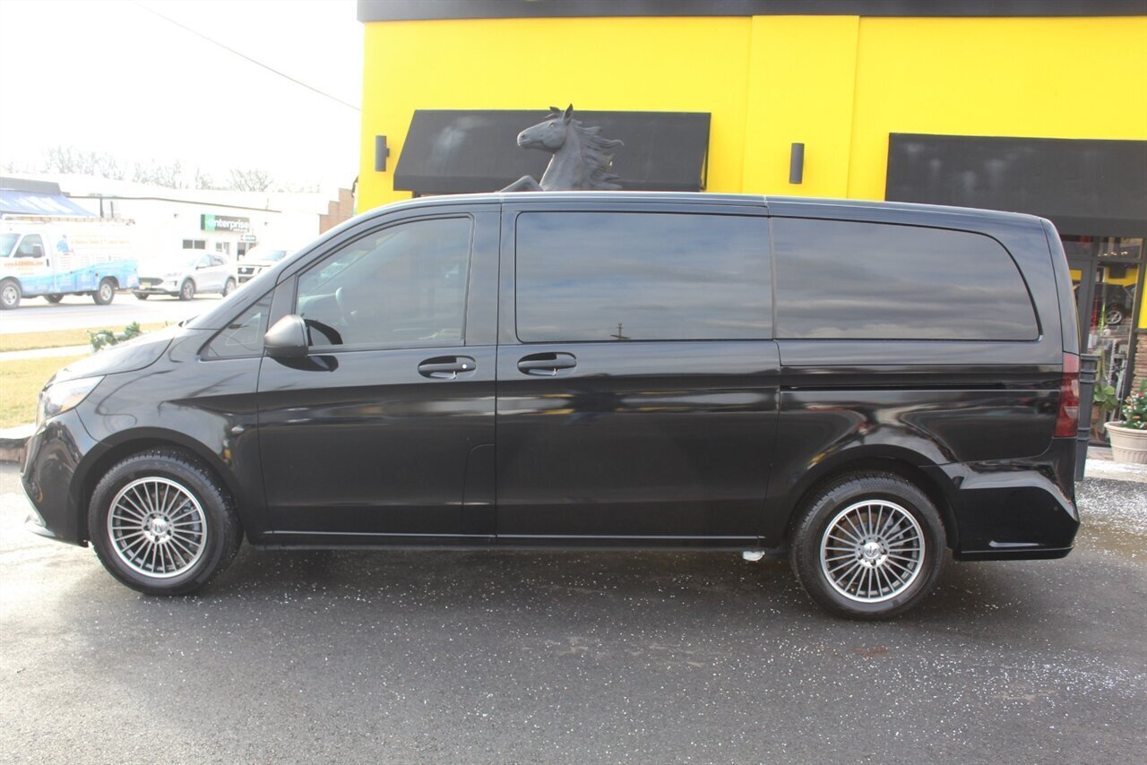 2019 Mercedes-Benz Metris Executive - Photo 34 - Red Bank, NJ 07701