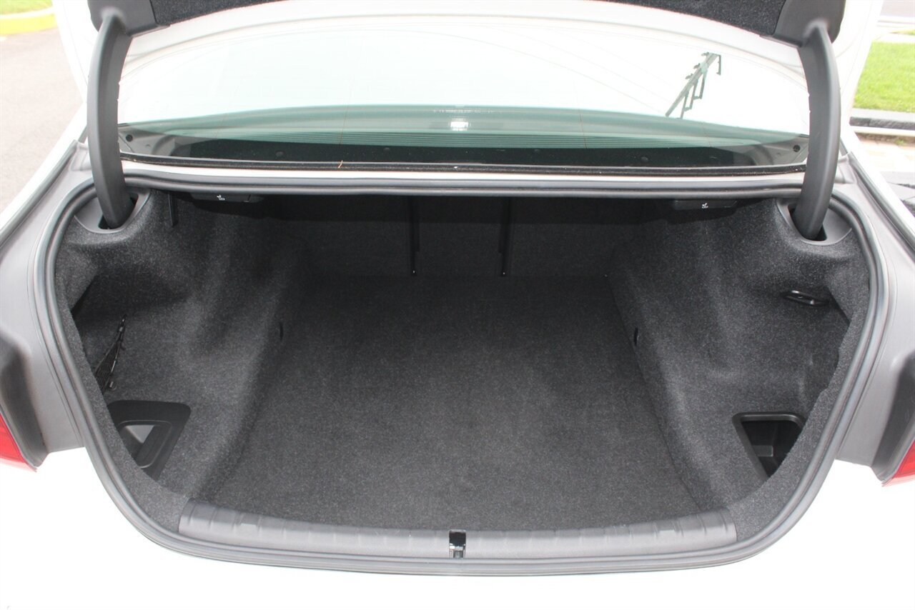 2020 BMW M550i xDrive - Photo 29 - Red Bank, NJ 07701