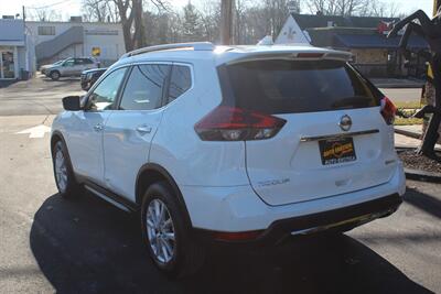 2018 Nissan Rogue SV   - Photo 2 - Red Bank, NJ 07701