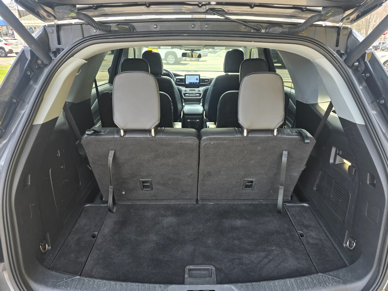 2022 Ford Explorer XLT - Photo 21 - Red Bank, NJ 07701