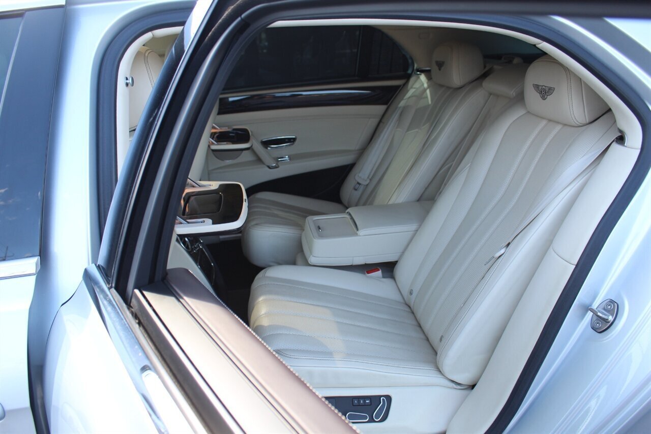 2016 Bentley Flying Spur V8   - Photo 20 - Red Bank, NJ 07701