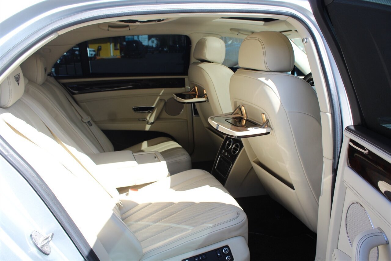 2016 Bentley Flying Spur V8   - Photo 21 - Red Bank, NJ 07701