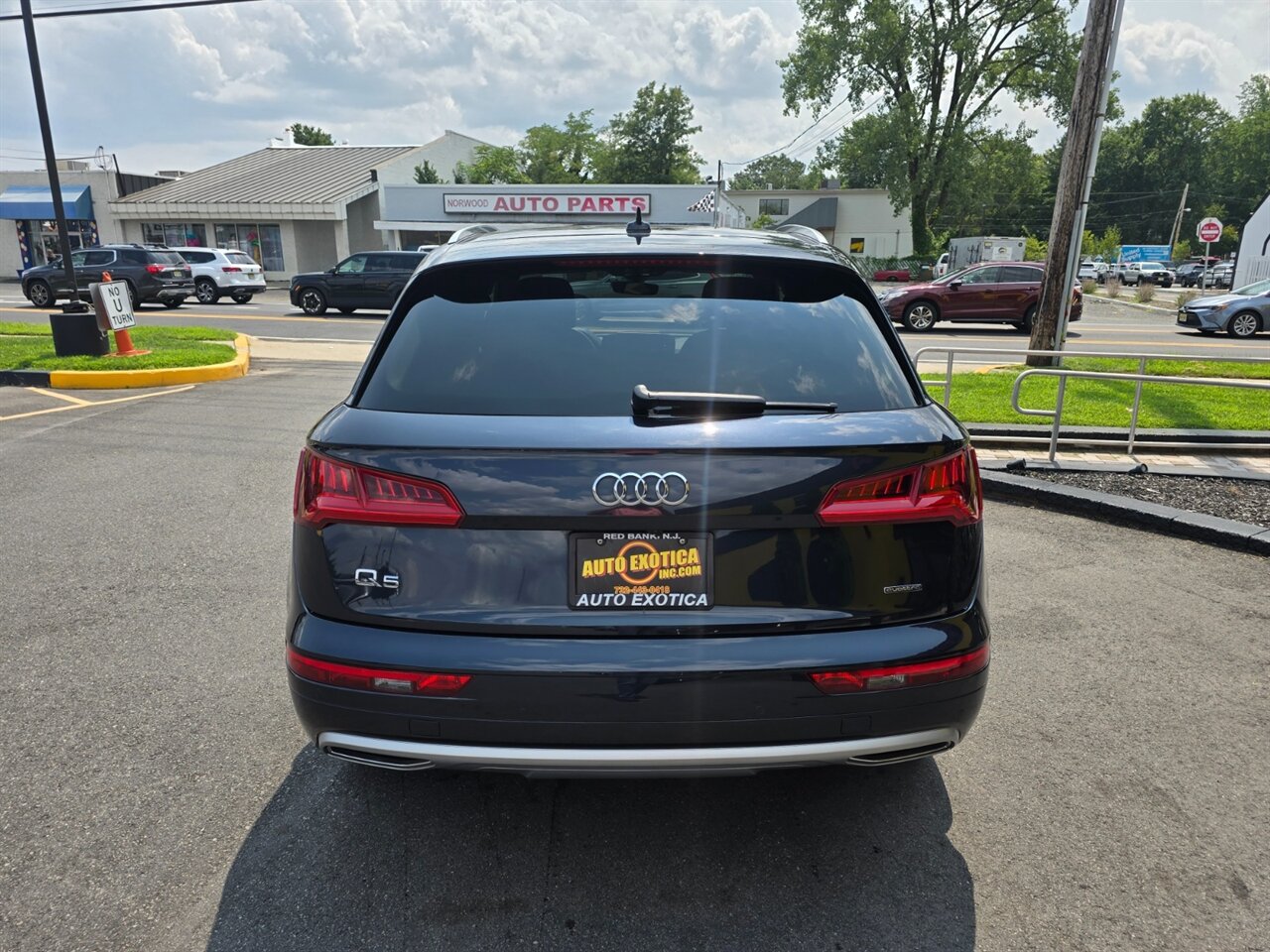 2019 Audi Q5 quattro Premium Plus 45 TFSI - Photo 25 - Red Bank, NJ 07701