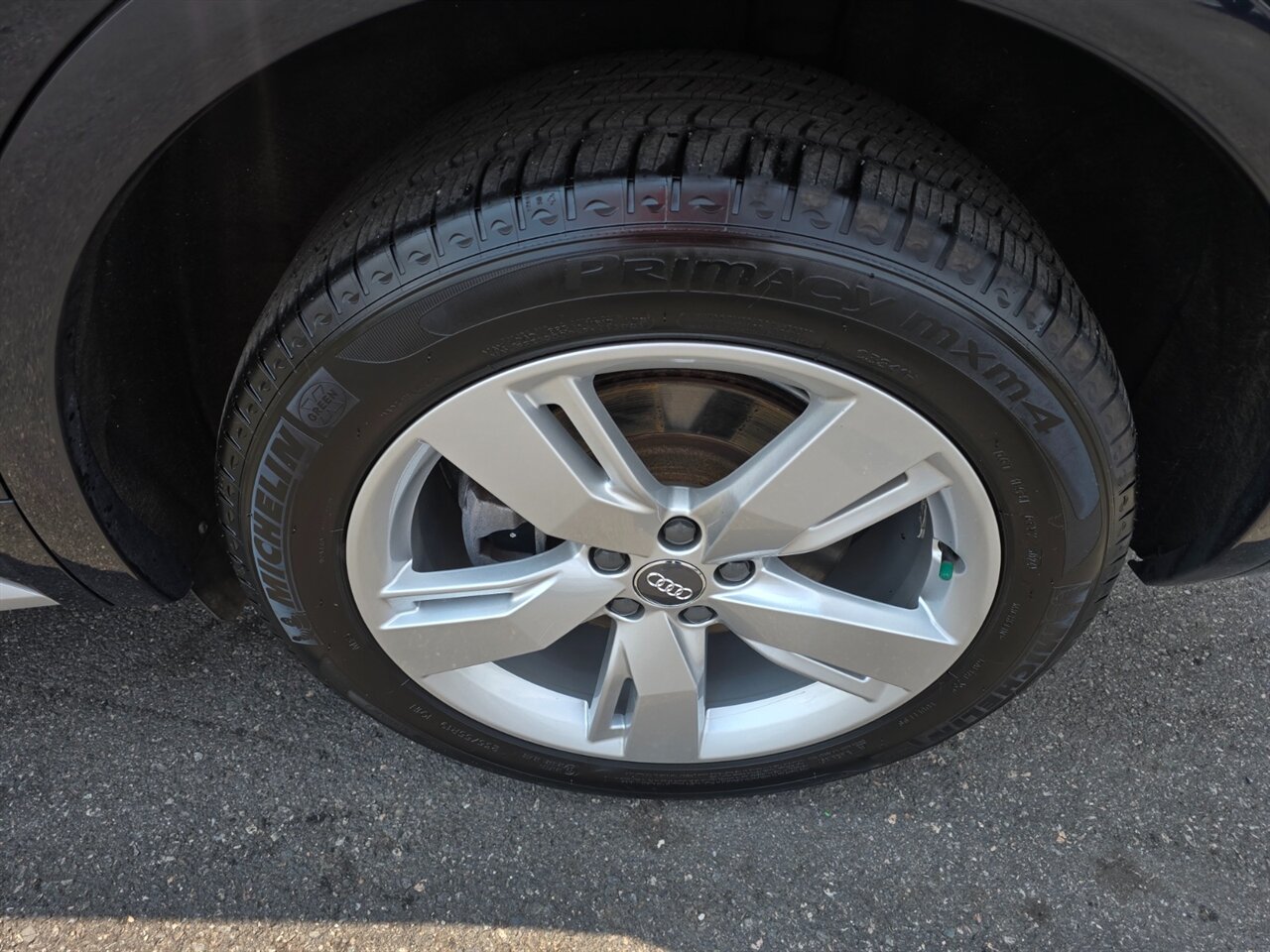 2019 Audi Q5 quattro Premium Plus 45 TFSI - Photo 28 - Red Bank, NJ 07701