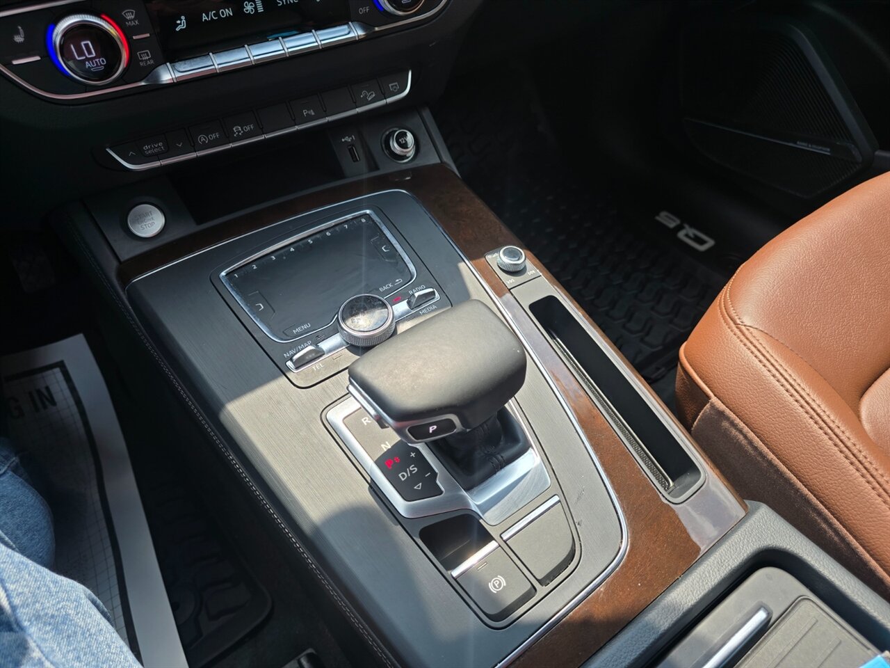 2019 Audi Q5 quattro Premium Plus 45 TFSI - Photo 8 - Red Bank, NJ 07701