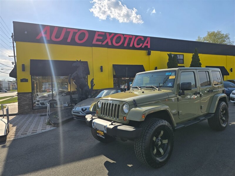 2013 Jeep Wrangler Sahara  